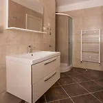 Dragica * Ρόβινι