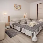 Dragica *