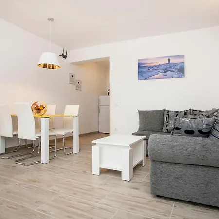 Apartment Dragica *