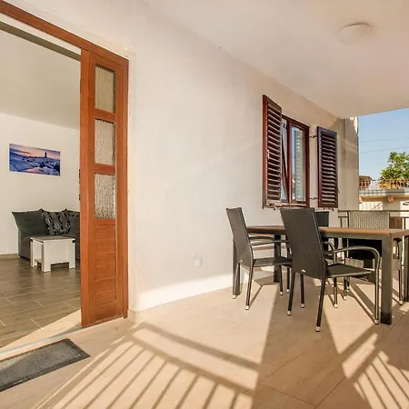 Apartment Dragica *