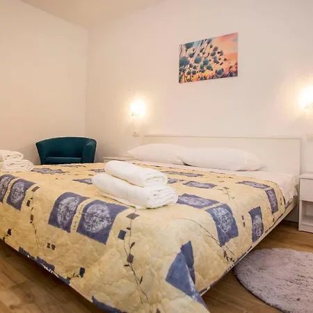 Apartment Dragica *